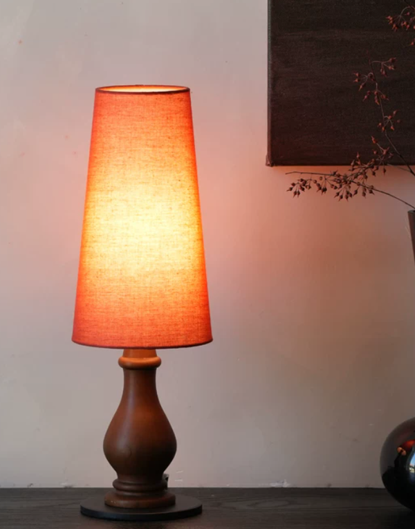 Noirwood Classic Wood Table Lamp