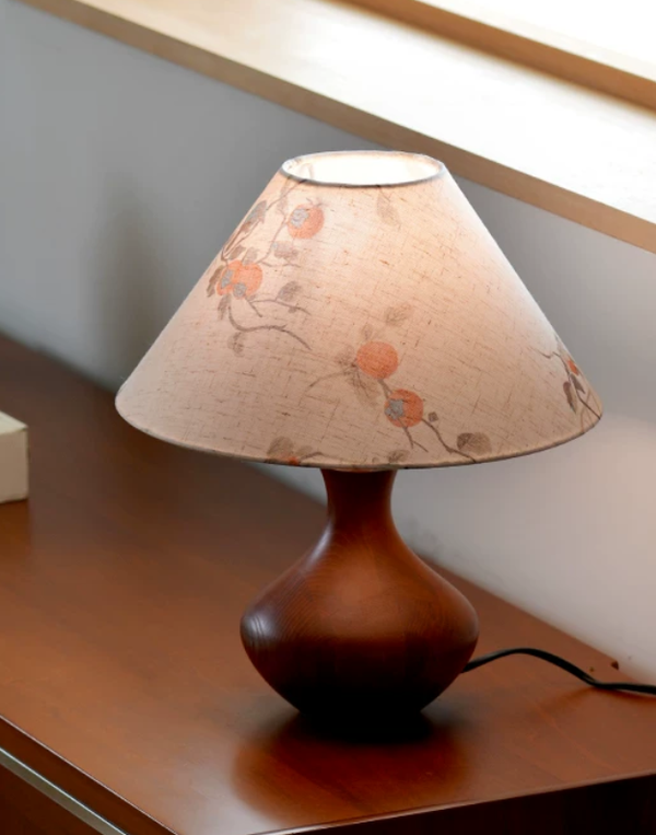 Maison Verre Classic Wood Table Lamp